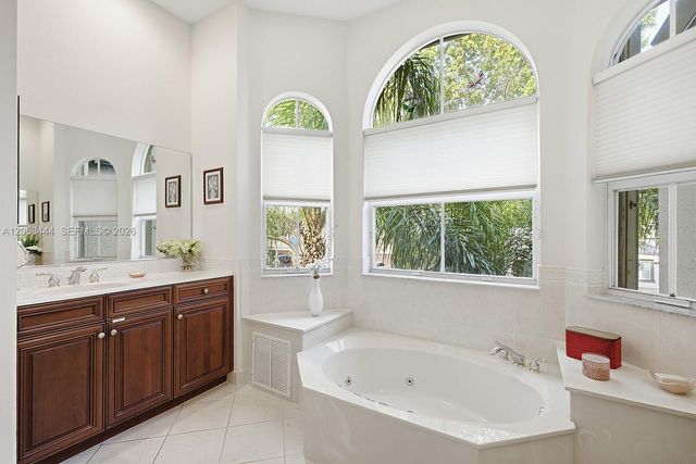 5242 SW 158th Ave, Miramar, FL 33027