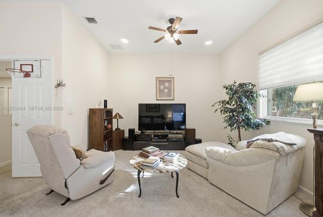 5242 SW 158th Ave, Miramar, FL 33027