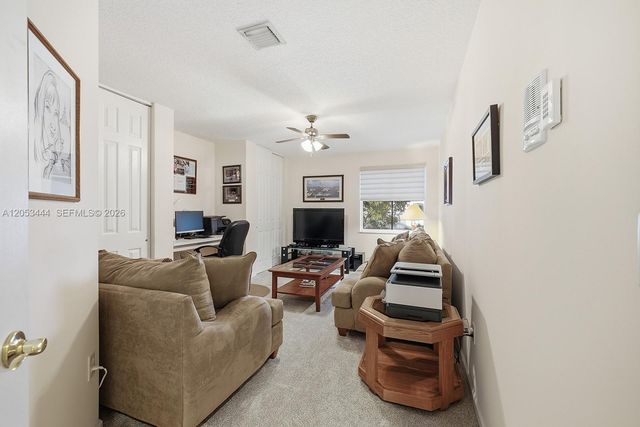 5242 SW 158th Ave, Miramar, FL 33027