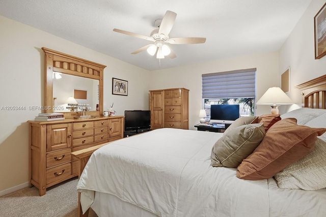 5242 SW 158th Ave, Miramar, FL 33027