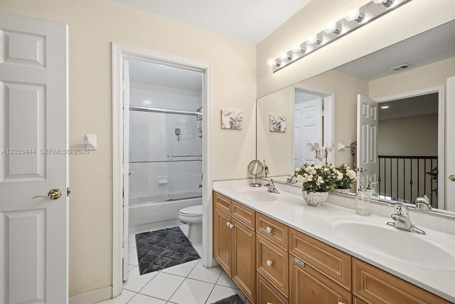 5242 SW 158th Ave, Miramar, FL 33027