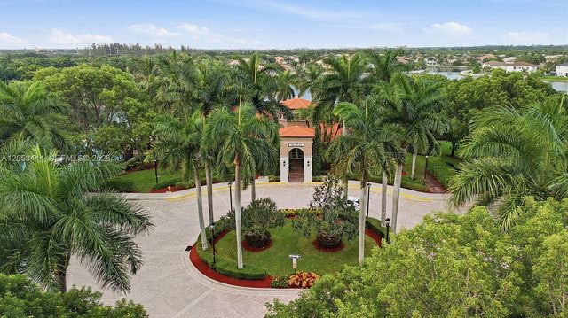 5242 SW 158th Ave, Miramar, FL 33027