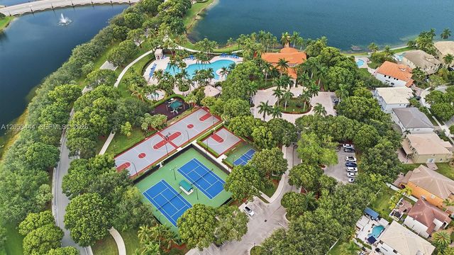 5242 SW 158th Ave, Miramar, FL 33027