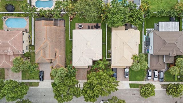 5242 SW 158th Ave, Miramar, FL 33027