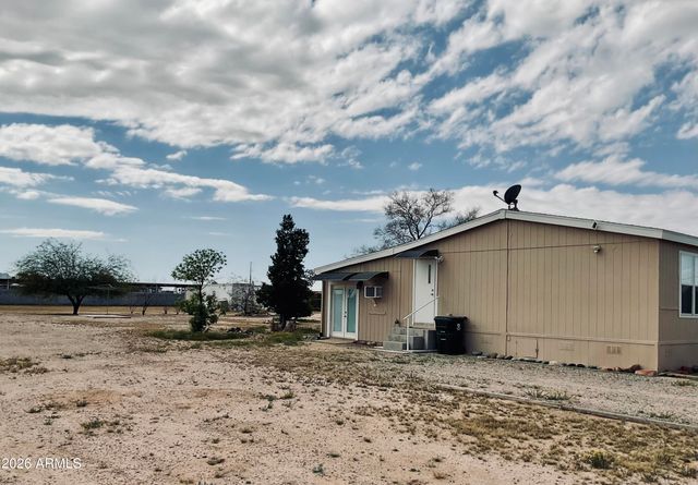 25131 W Gambit Trail, Wittmann, AZ 85361