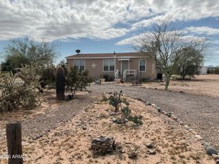 25131 W Gambit Trail, Wittmann, AZ 85361