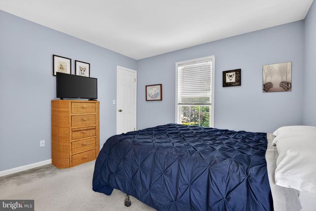 40 BATTENS CIR, Leola, PA 17540