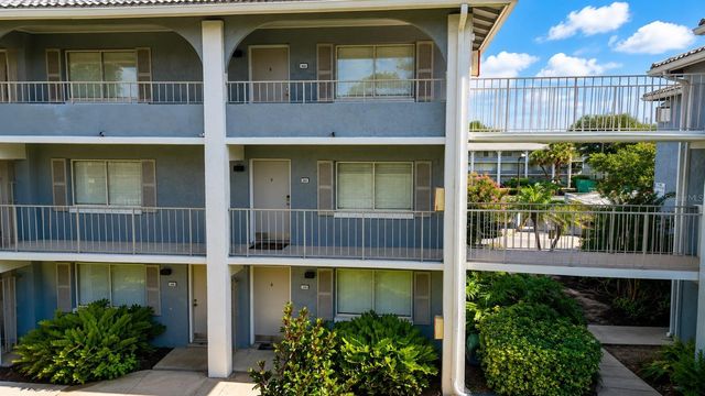 120 BLUE POINT WAY 170, Altamonte Springs, FL 32701