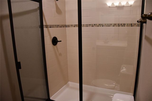 106 Wickersham B, Conroe, TX 77304