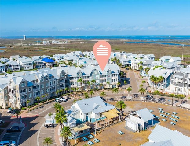 140 Social 3-303, Port Aransas, TX 78373