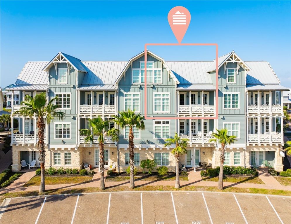 140 Social 3-303, Port Aransas, TX 78373