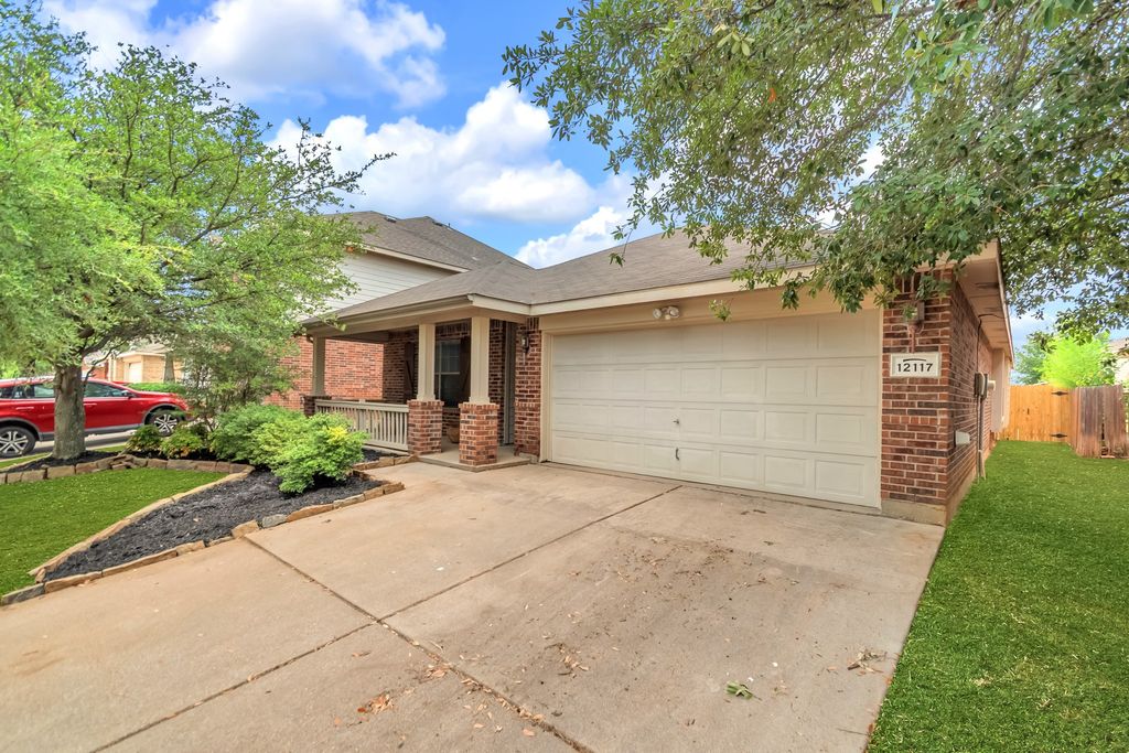 12117 Bellegrove Road, Burleson, TX 76028 — exterior