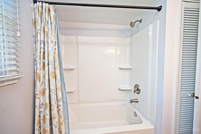 7463 Kingston Hill Court, Anderson Twp, OH 45255