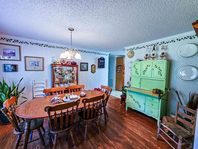 2869 Turkey Cut Road, Smoaks, SC 29481