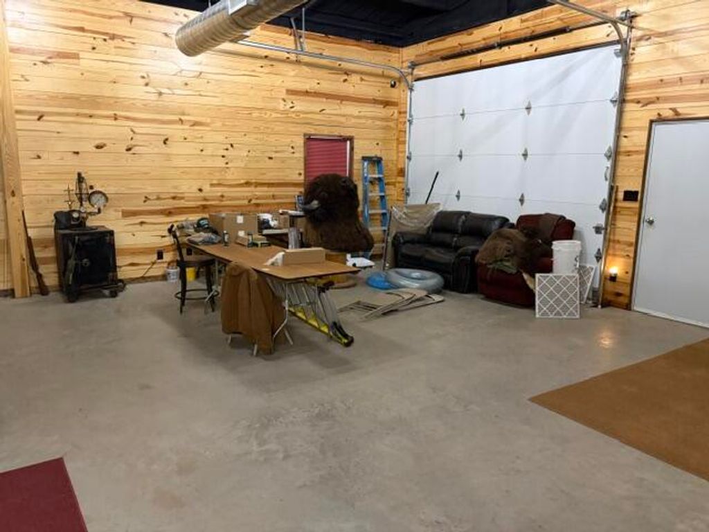 Image 6 of property listing at 2400 N Hwy 277, Blackwell, TX 79506