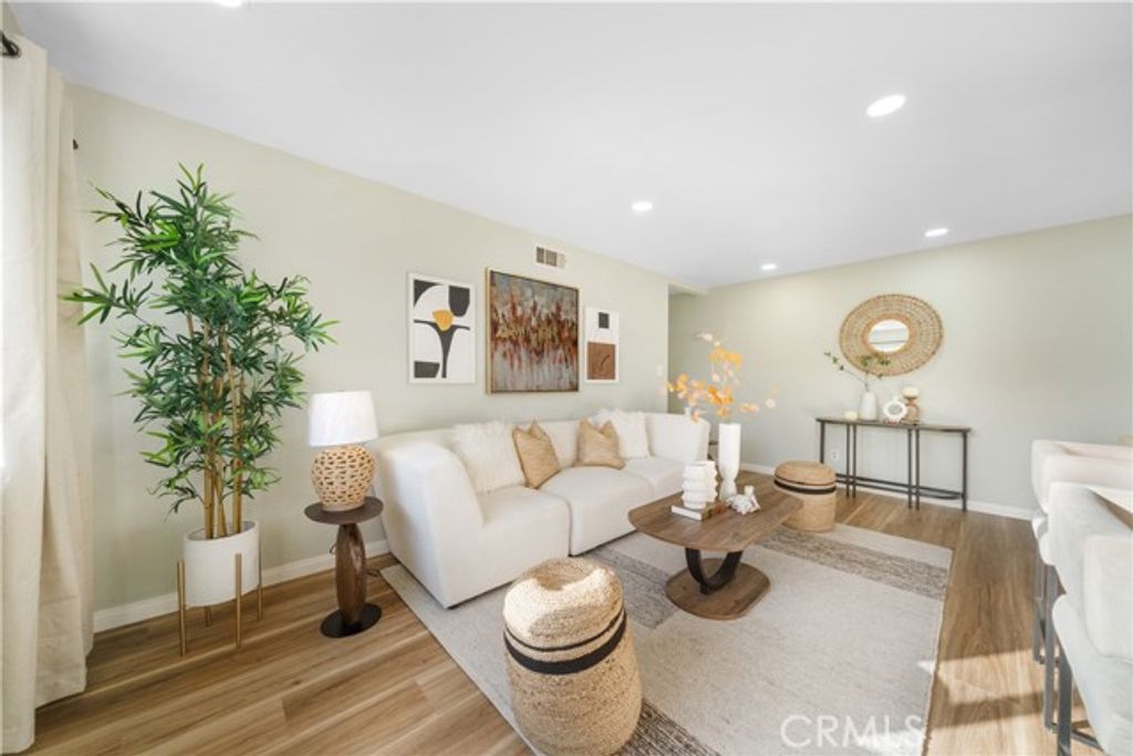 2434 Pepper St, La Verne, CA 91750