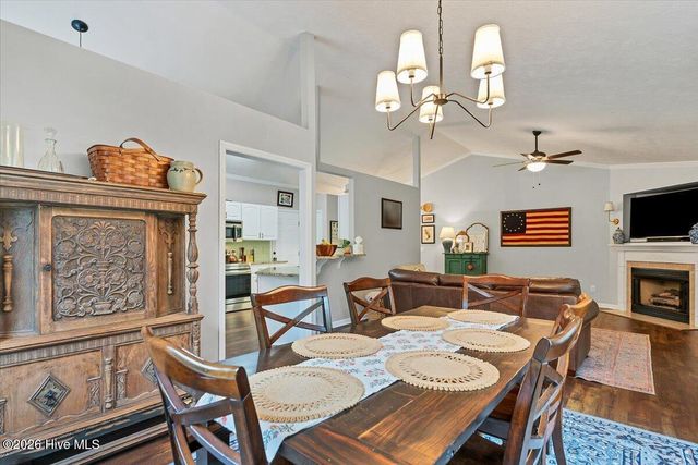 140 Crimson Court, Carthage, NC 28327