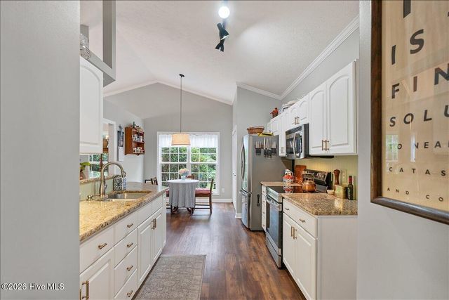140 Crimson Court, Carthage, NC 28327