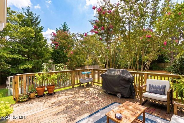 140 Crimson Court, Carthage, NC 28327