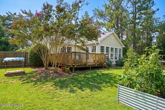 140 Crimson Court, Carthage, NC 28327