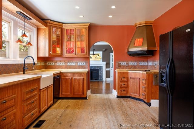 305 N Fayetteville Street, Parkton, NC 28371