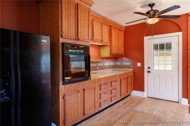 305 N Fayetteville Street, Parkton, NC 28371