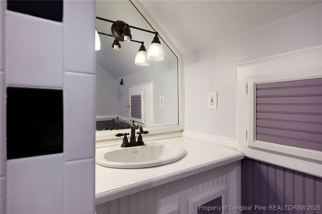 305 N Fayetteville Street, Parkton, NC 28371