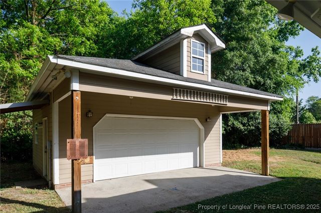 305 N Fayetteville Street, Parkton, NC 28371