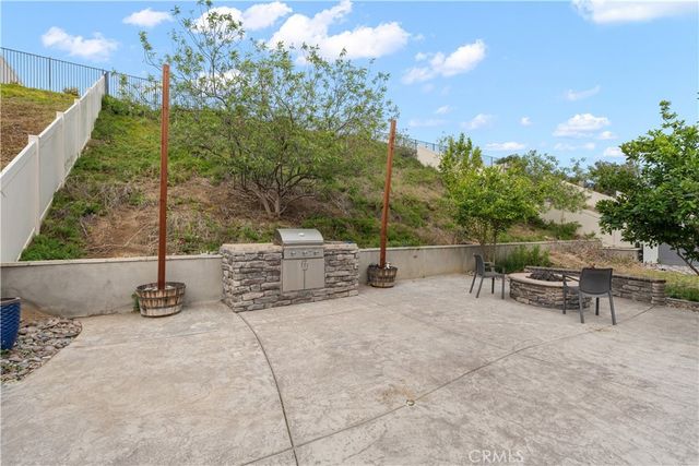 20948 Center Street, Riverside, CA 92507