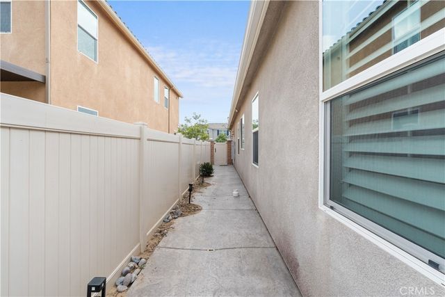 20948 Center Street, Riverside, CA 92507