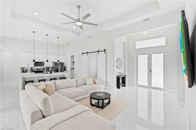 3305 NW 1st TER, Cape Coral, FL 33993