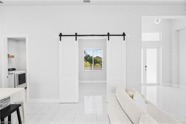 3305 NW 1st TER, Cape Coral, FL 33993