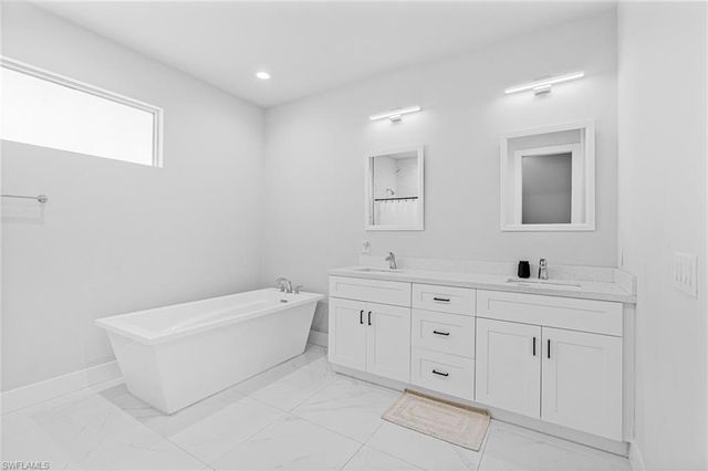 3305 NW 1st TER, Cape Coral, FL 33993