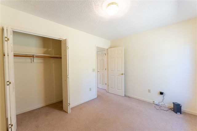 102 Roderick Drive, Seneca, SC 29678