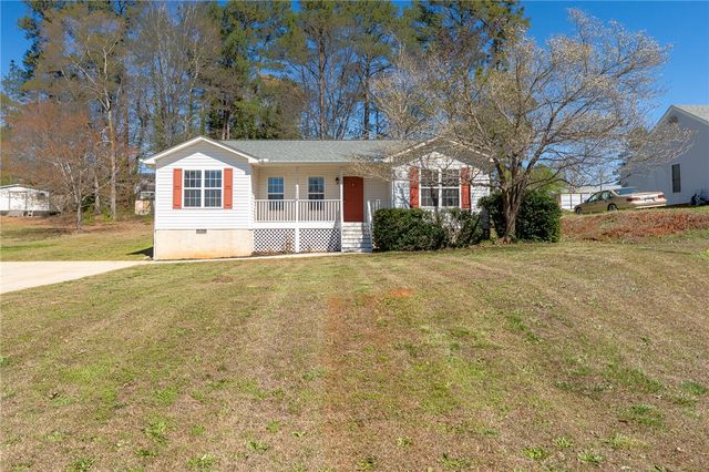 102 Roderick Drive, Seneca, SC 29678