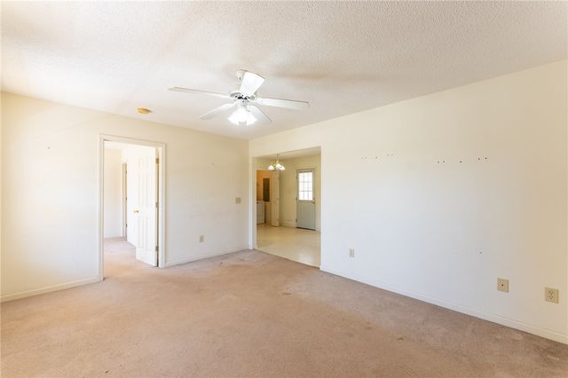 102 Roderick Drive, Seneca, SC 29678