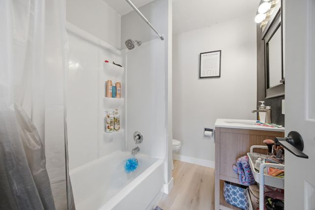 431 4th Avenue E, West Fargo, ND 58078