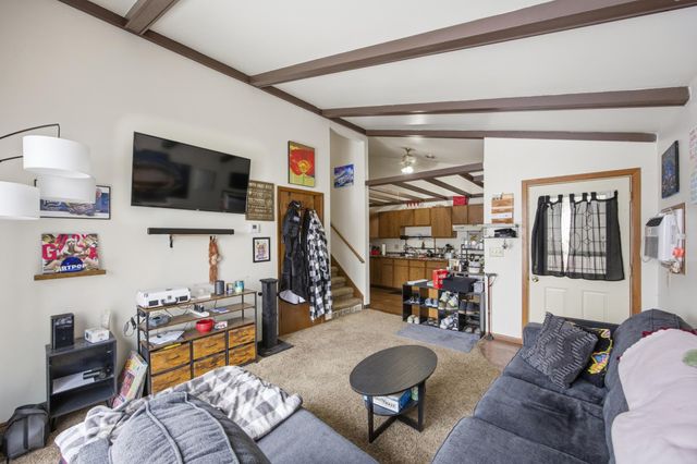 431 4th Avenue E, West Fargo, ND 58078