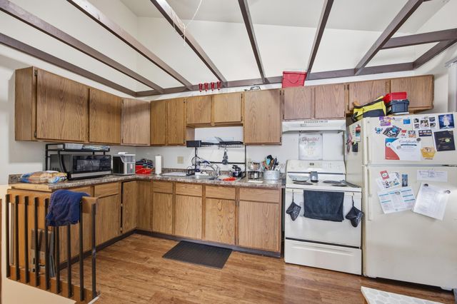 431 4th Avenue E, West Fargo, ND 58078