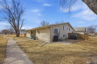 431 4th Avenue E, West Fargo, ND 58078