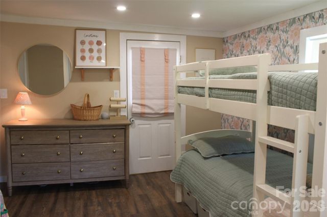206 Bentwood Drive, Forest City, NC 28043