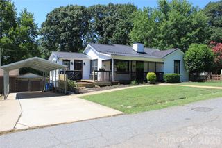 206 Bentwood Drive, Forest City, NC 28043