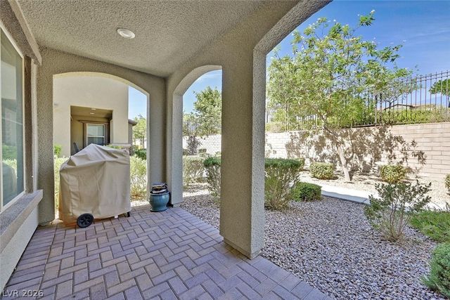 97 Lomita Heights Drive, Las Vegas, NV 89138