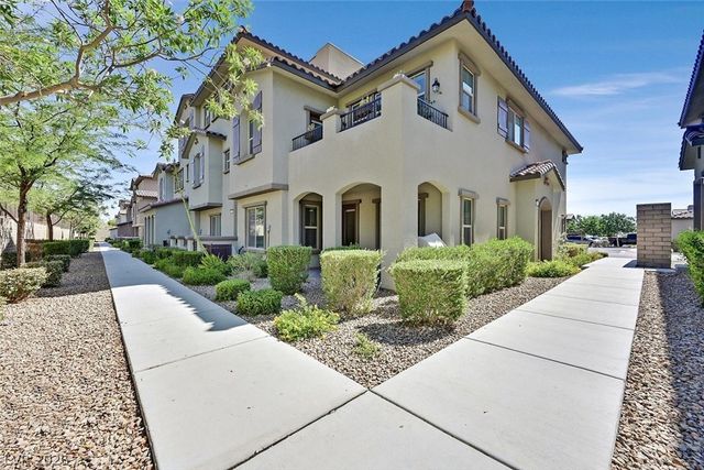 97 Lomita Heights Drive, Las Vegas, NV 89138