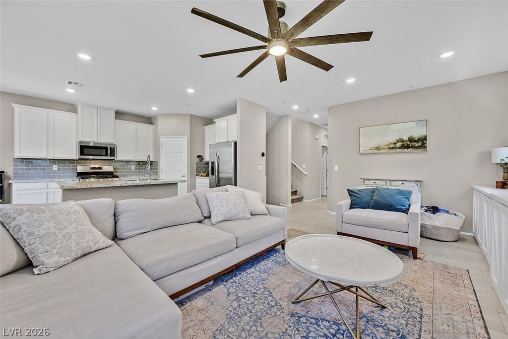 97 Lomita Heights Drive, Las Vegas, NV 89138