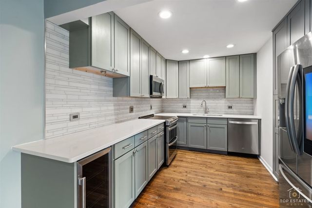 5450 Astor Lane 415, Rolling Meadows, IL 60008