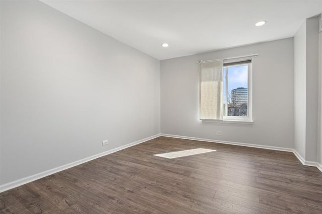 5450 Astor Lane 415, Rolling Meadows, IL 60008