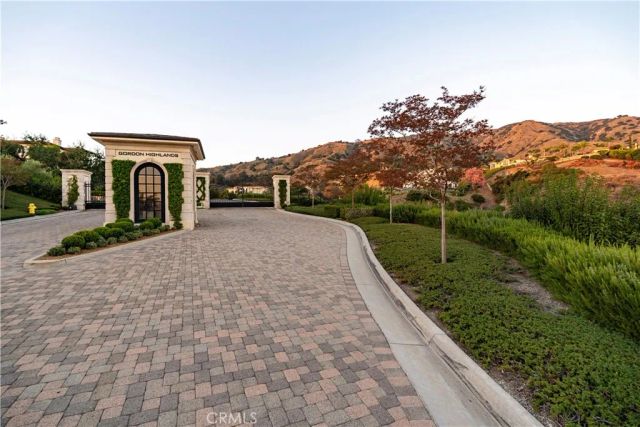 648 Gordon Highlands, Glendora, CA 91741