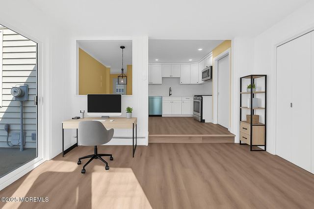 77 Parkway Drive D, Freehold, NJ 07728