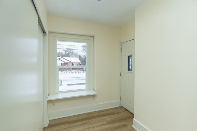 1424 Milton Avenue, Des Moines, IA 50316